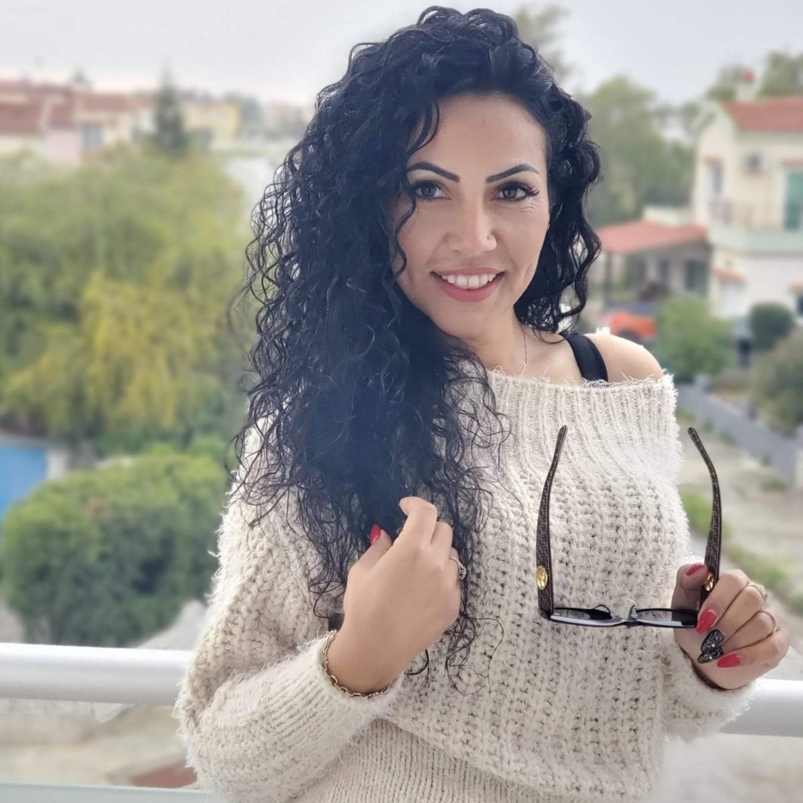 KKTC’nin Yılın En Başarılı İş Kadını Altın Yıldıza Değer Kattı