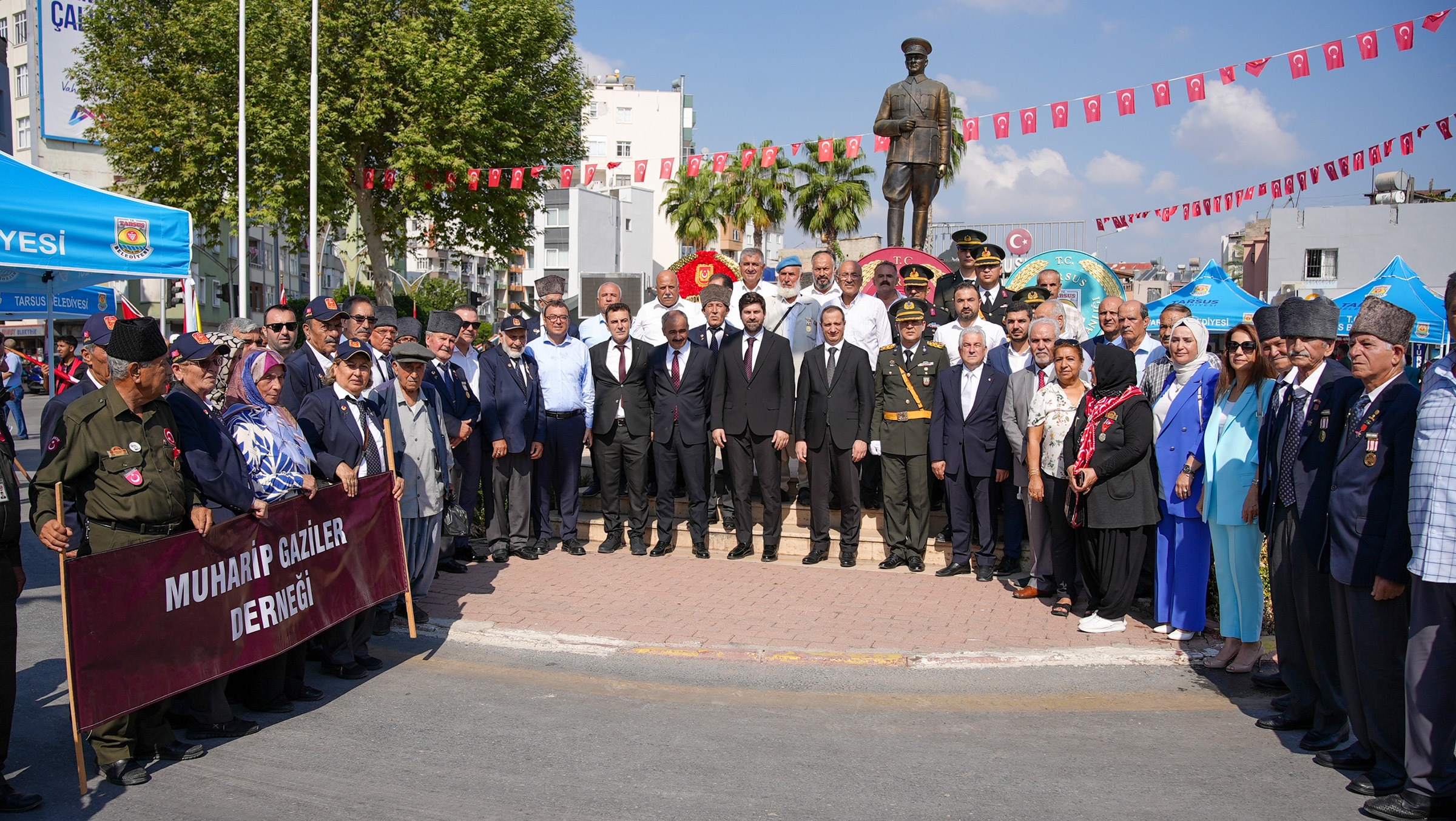 TARSUS’TA 30 AĞUSTOS TÖRENLERLE KUTLANDI