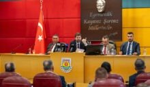 TARSUS BELEDİYE MECLİSİ’NDE GÜNDEME DAİR ÖNEMLİ AÇIKLAMALAR YAPILDI