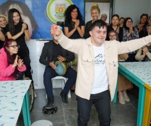 TARSUS’TA ÖZEL ÇOCUKLAR İÇİN RENKLİ ETKİNLİK