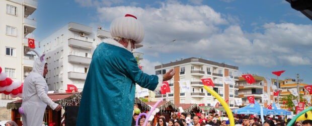TARSUS’TA 23 NİSAN COŞKUSU DEVAM EDİYOR